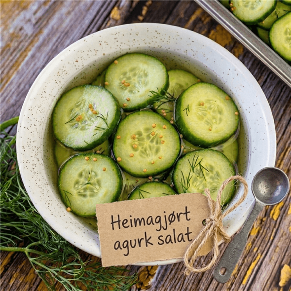 62. Heimagjørt agurk salat